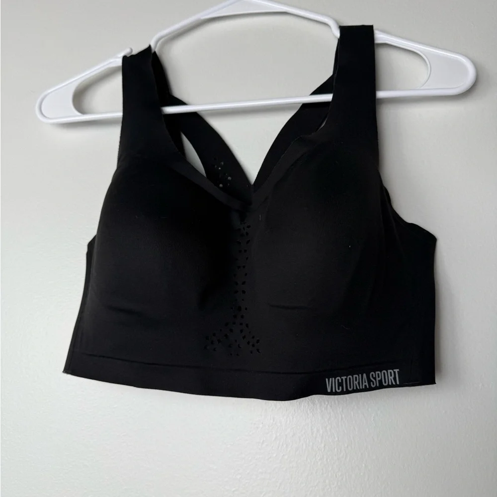 Victoria's Secret Black Sports‎ Bra with Medium Support